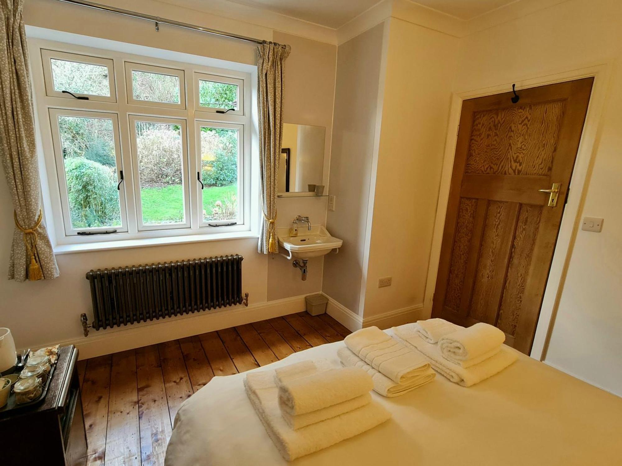 Newberry Wood Guesthouse Ilfracombe Rum bild