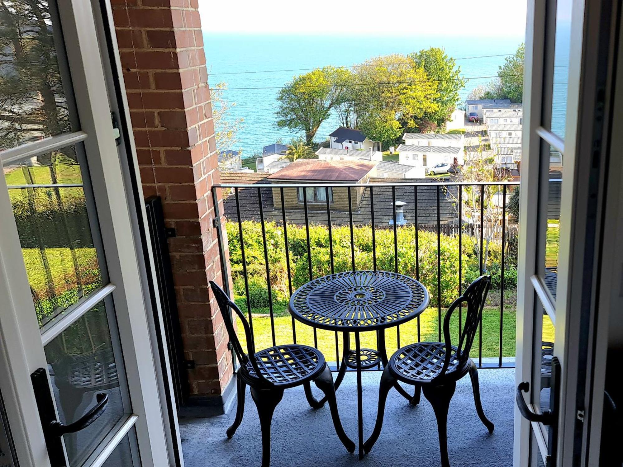 Newberry Wood Guesthouse Ilfracombe Exteriör bild